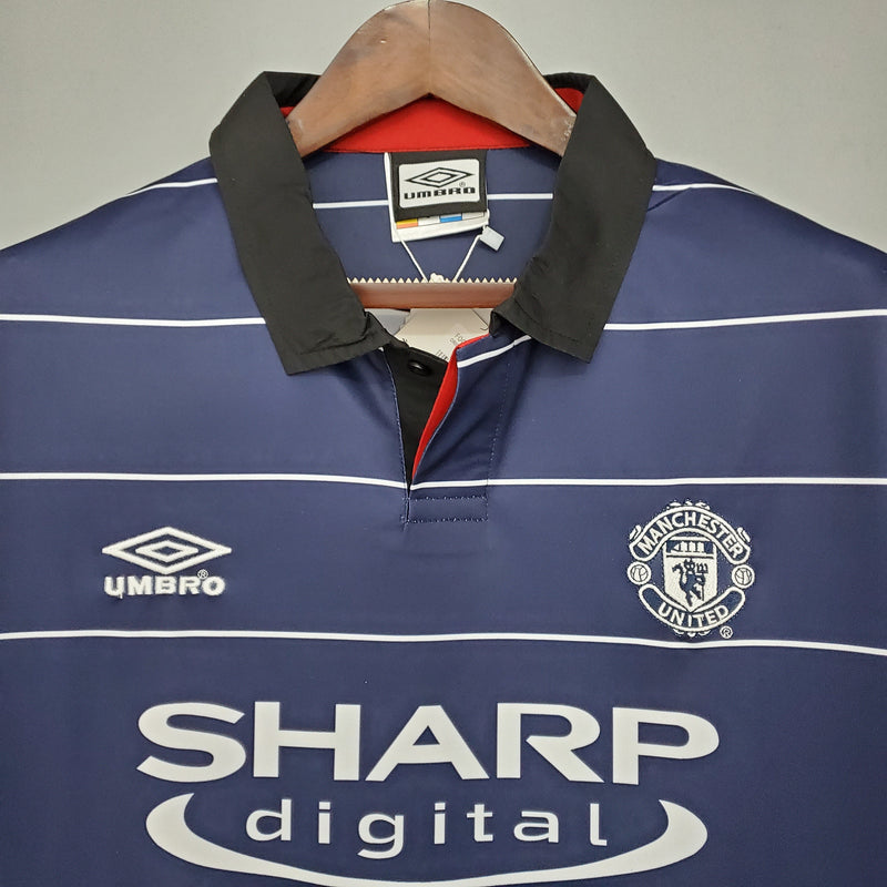 MANCHESTER UNITED II 99/00 MEN (RETRO)