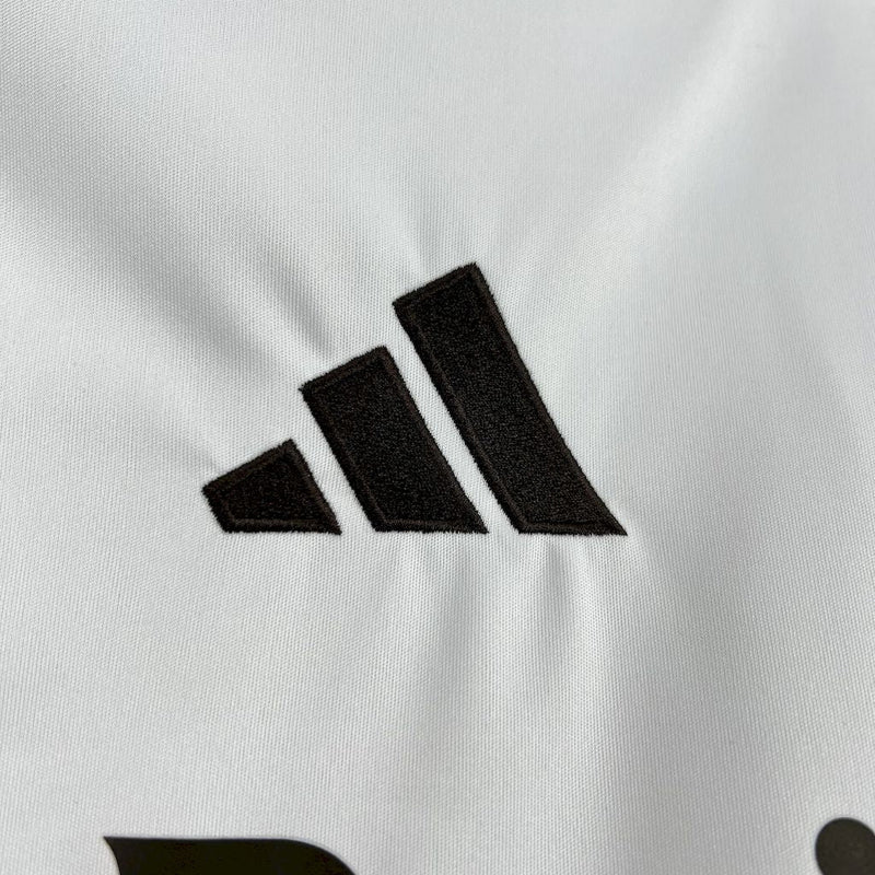 Camisa Real Madrid 2025/26 Torcedor Masculina