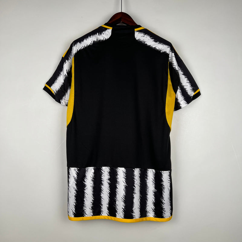 Camisola Juventus 2023/24 Home