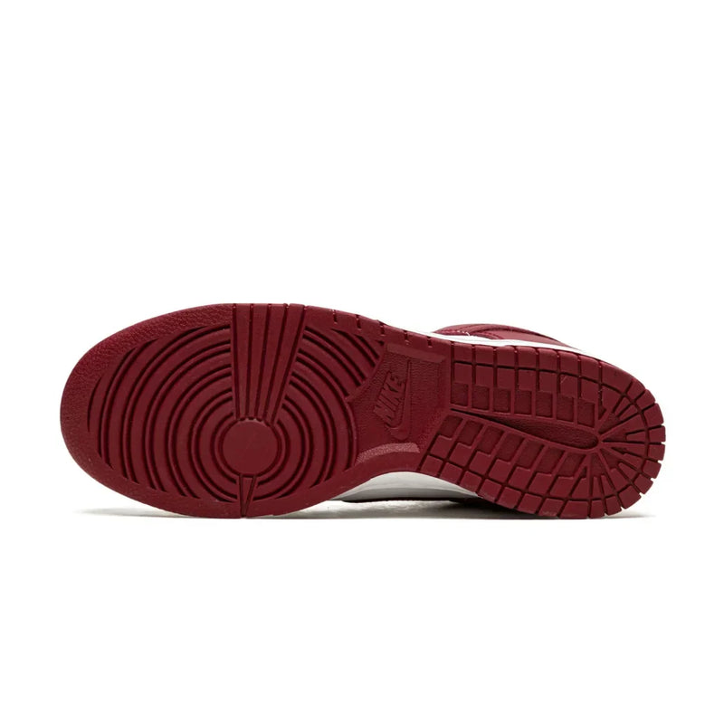 NIKE DUNK LOW TEAM RED