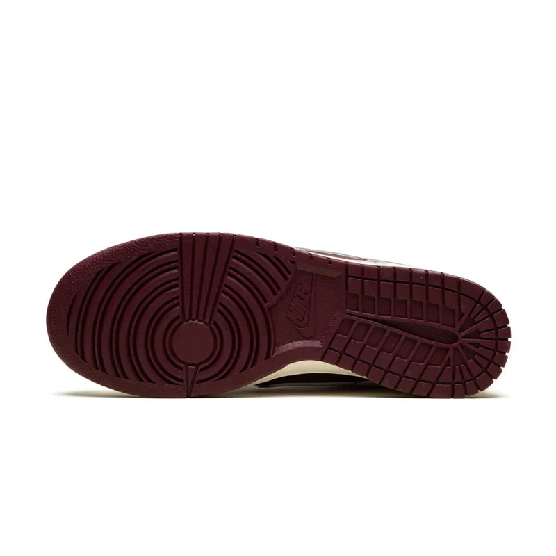NIKE DUNK LOW VALENTINE´S DAY