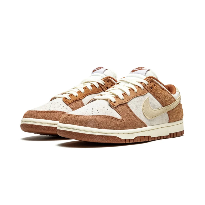 NIKE DUNK LOW MEDIUM CURRY