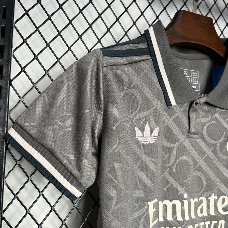 Conjunto Infantil Real Madrid 2024/25 - Third
