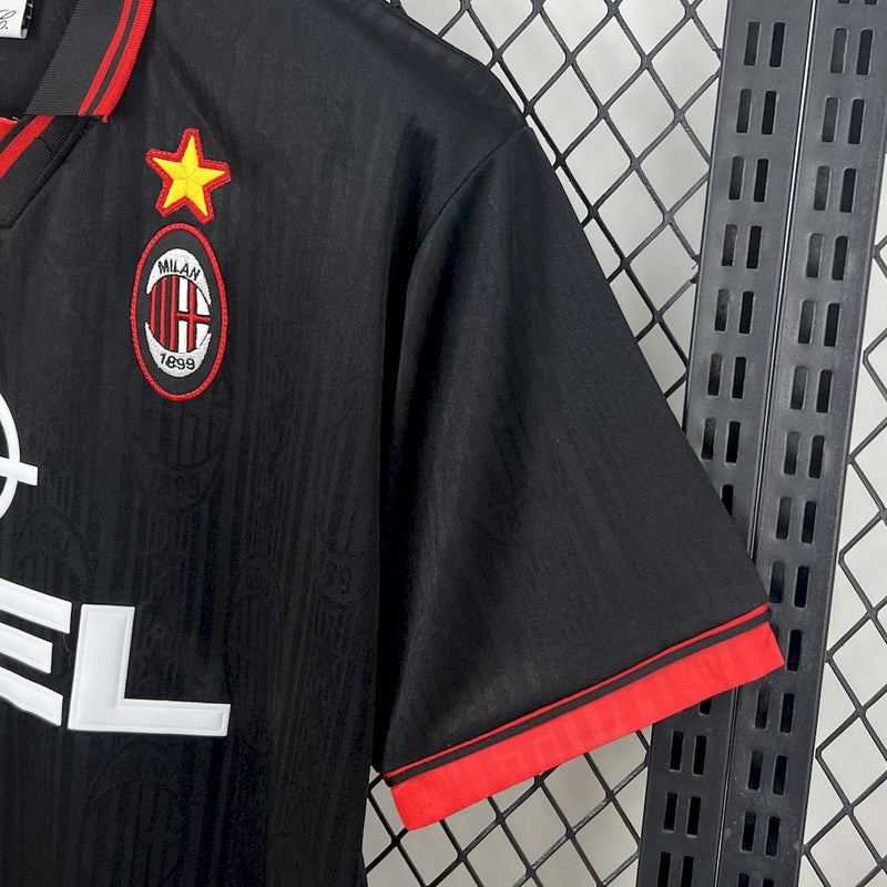 Camisola Retrô  AC Milan 1997-98 Away