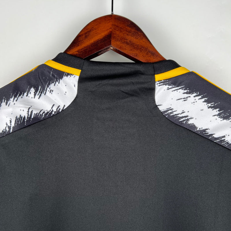 Camisola Juventus 2023/24 Home