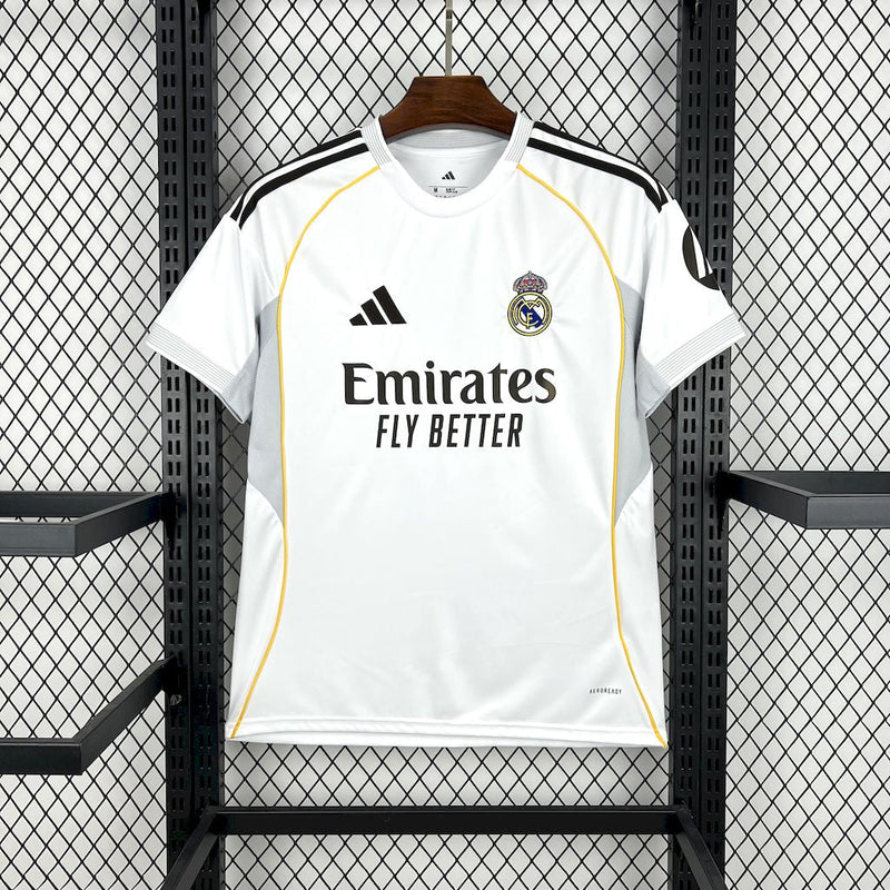 Camisa Real Madrid 2025/26 Torcedor Masculina