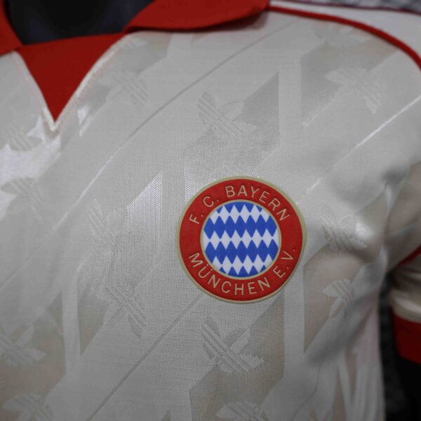 Bayern München Retro Special Edition Long Sleeve Authentic Player 2024/25 - Imagem 2