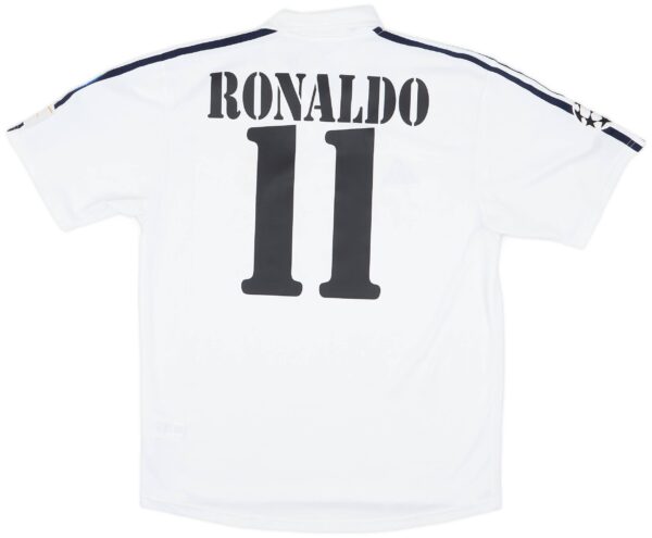Ronaldo #11 Real Madrid Home Retro Jersey 2002/03 - Imagem 1