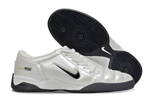 5a057cb2 Nike T90 Futsal - Imagem 1