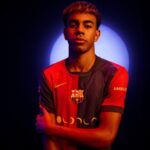 Barcelona Coldplay Collab Home Fan Jersey 2024/25 - Imagem 6