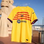 Barcelona Away Fourth Jersey 2024/25 - Imagem 2