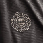 Bayern München Oktoberfest Fan Jersey 2024/25 - Imagem 2
