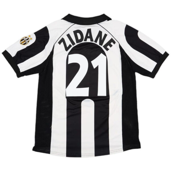 BRINDE-2024-11-22T191437.373 Zidane #21 Juventus Home Retro Jersey 1997/98 - Imagem 1