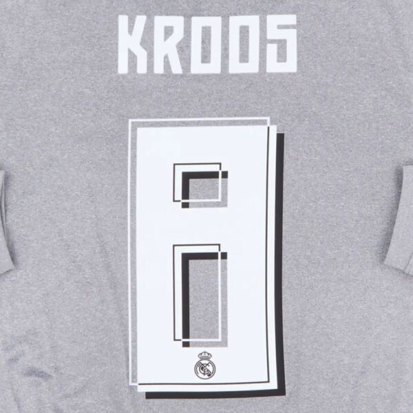 Real Madrid Away Retro Jersey 2015/16 - Imagem 3