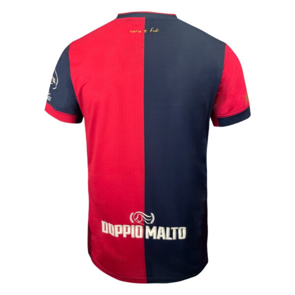 Cagliari Calcio Home Fan Jersey 2024/25 - Imagem 2