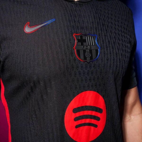Barcelona Away Fan Jersey 2024/25 - Imagem 3
