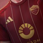 Roma Home Fan Jersey 2024/25 - Imagem 3