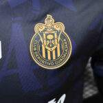 Chivas de Guadalajara Third Authentic Player 2025/26 - Imagem 3
