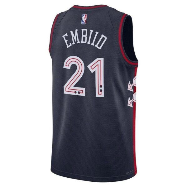 Joel Embiid Philadelphia 76ers Unisex 23/24 NBA Jersey - Navy - City Edition - Imagem 3