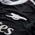 Arsenal GK 2 Jersey 2024/25 - Imagem 2