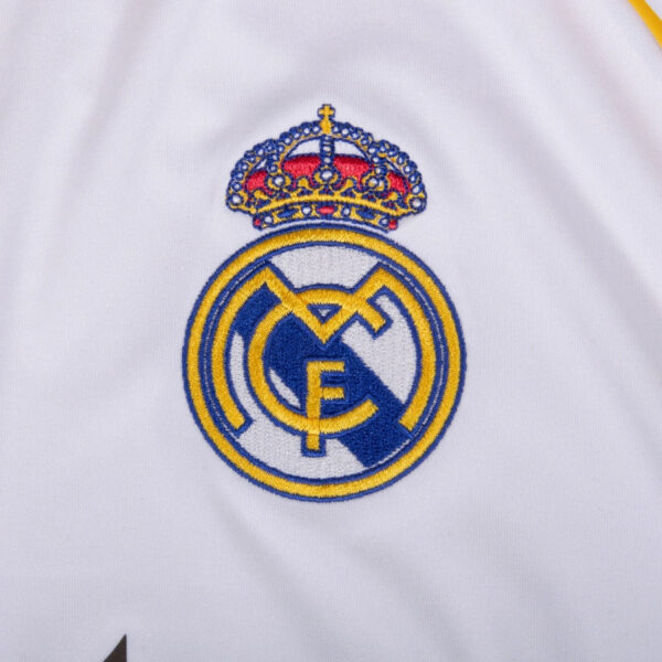 Real Madrid Home Fan Jersey 2025/26 FIFA Intercontinental Champions Patch - Imagem 5
