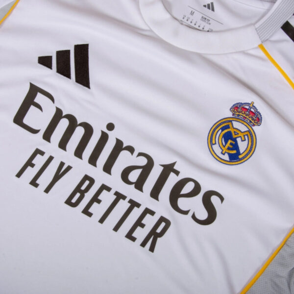 Real Madrid Home Fan Jersey 2025/26 FIFA Intercontinental Champions Patch - Imagem 4