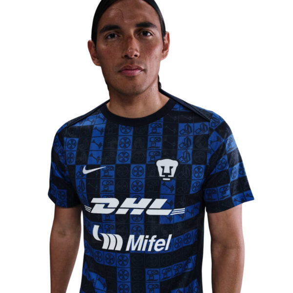 Pumas Pre-Match Fan Jersey  2025/26 - Imagem 1
