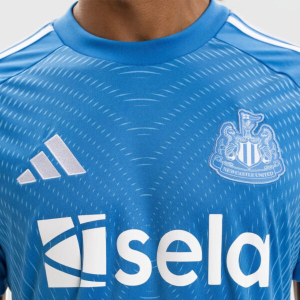 Newcastle United GK 1 Fan Jersey 2025/26 - Imagem 2