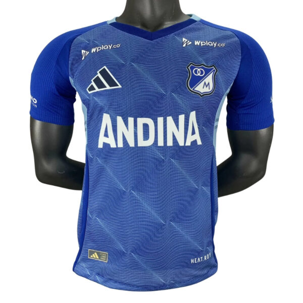 Textodoseuparagrafo-2025-08-17T222333.106 Millonarios Home Authentic Player 2025/26 - Imagem 1