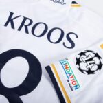 Real Madrid Toni Kroos 8 Home Fan Jersey 2023/24 Patch FIFA WCC Patch UCL UEFA Foundation Patches - Imagem 4