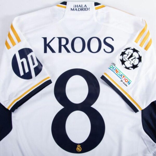Real Madrid Toni Kroos 8 Home Fan Jersey 2023/24 Patch FIFA WCC Patch UCL UEFA Foundation Patches - Imagem 2