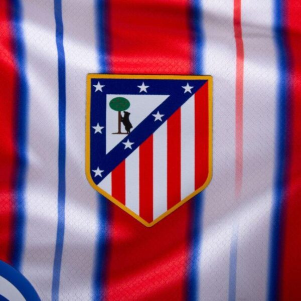 Atlético Madrid Home Fan Jersey 2024/25 Patches UCL UEFA Foundation (Official Printing) - Imagem 3