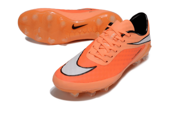 Nike Hypervenom FG - Imagem 2