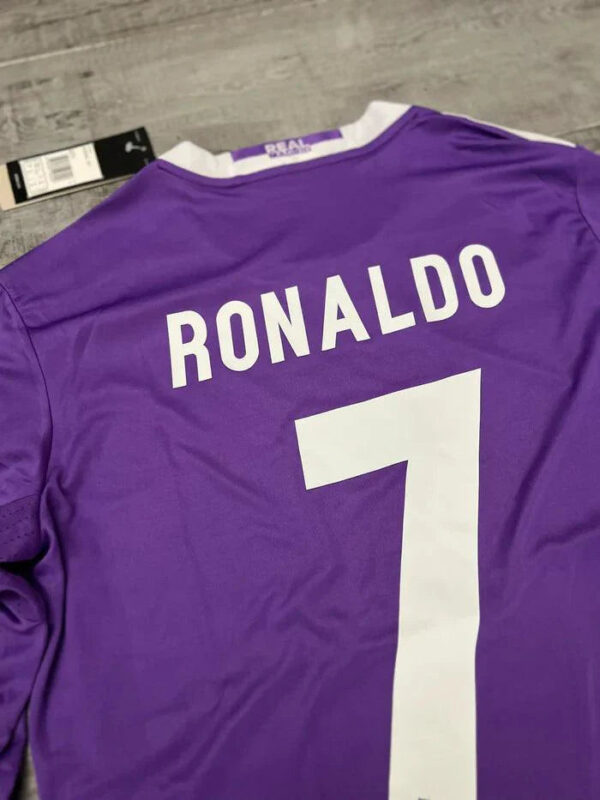 Retro Real Madrid Long-sleeve Away Jersey 2016/17 - Imagem 6